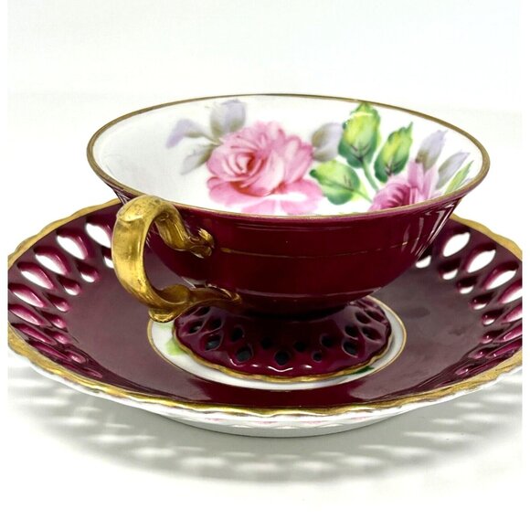 Vintage SAJI Double Reticulated Footed Tea Cup & Saucer with Gold Trim Japan - Picture 1 of 7